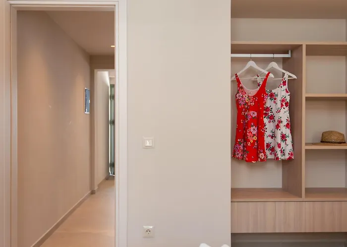 Sunlight Apart Otel Kamarai